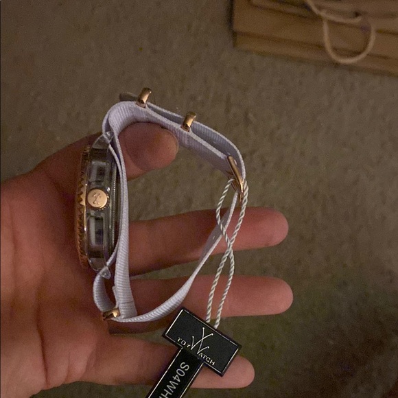 ToyWatch Gold and White Skull Design Watch - Picture 3 of 5